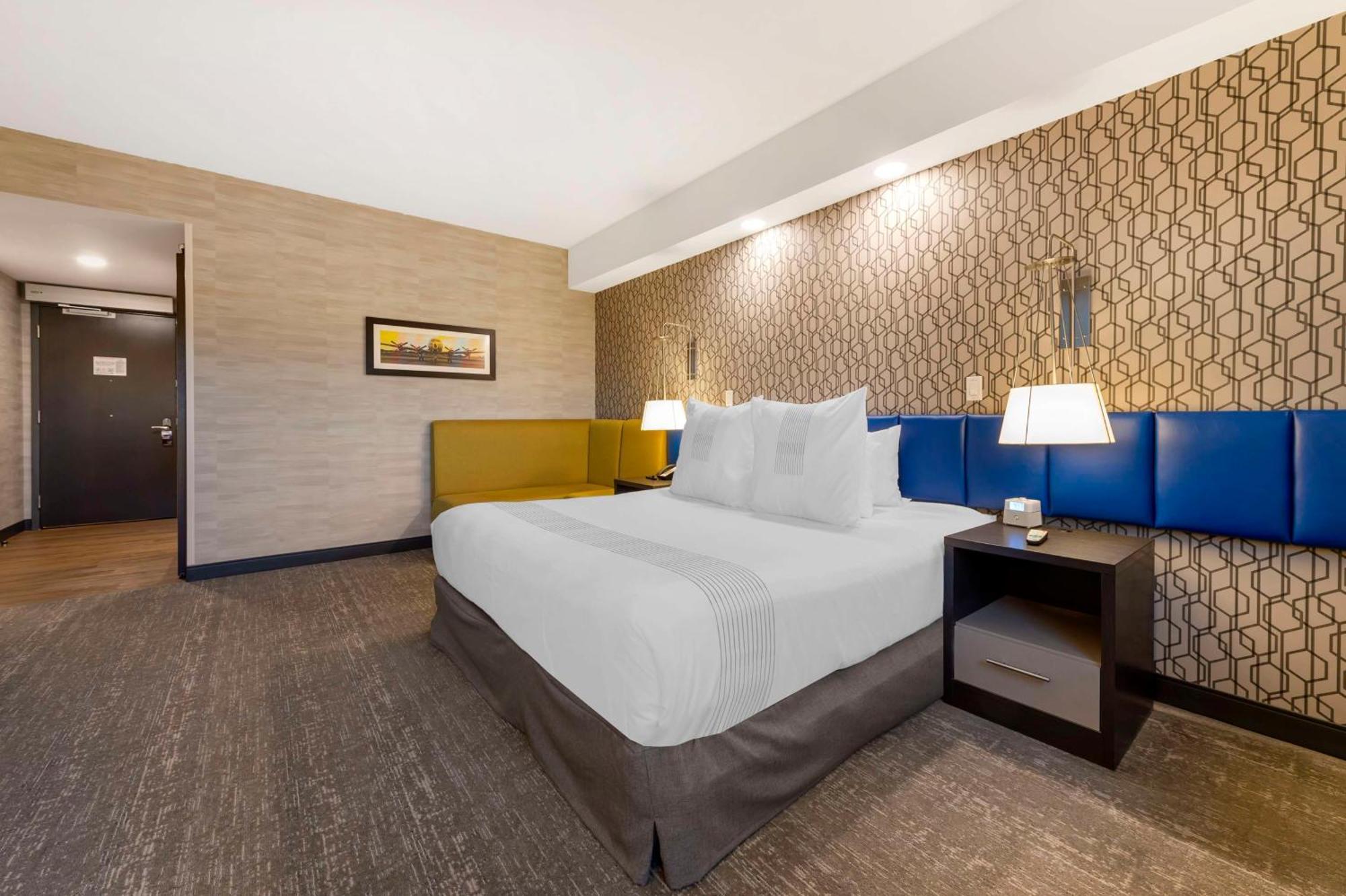 Glo Best Western Kanata Ottawa West Exterior foto